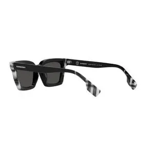 Burberry | Accessories | New Burberry Sunglasses Plaid Print  display picture 2